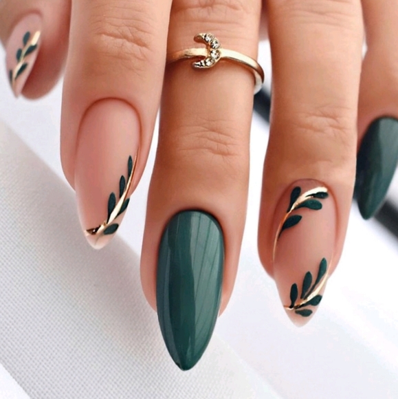 Other - Green leafs nails   🍃